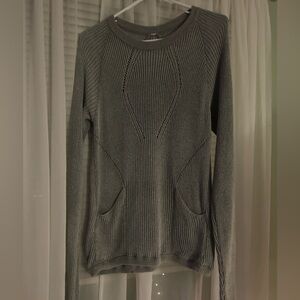 LULULEMON charcoal gray sweater with 2 front pockets & thumb holes